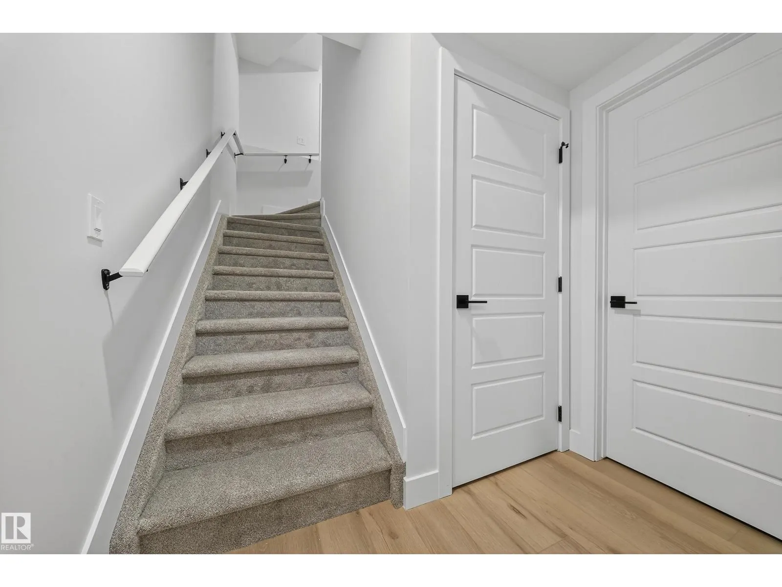 6274 19 ST