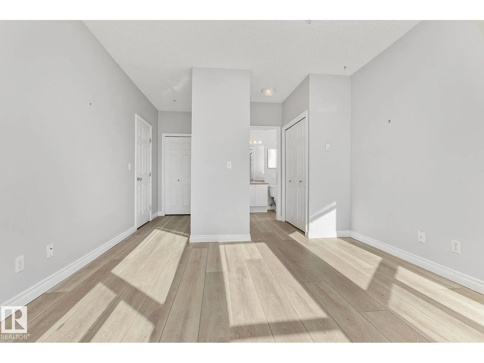 #308 9120 156 ST NW