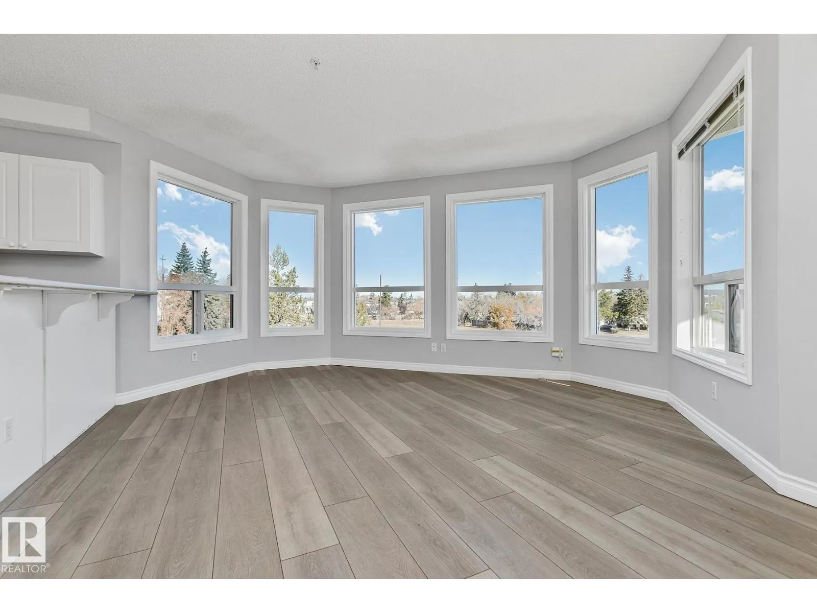 #308 9120 156 ST NW