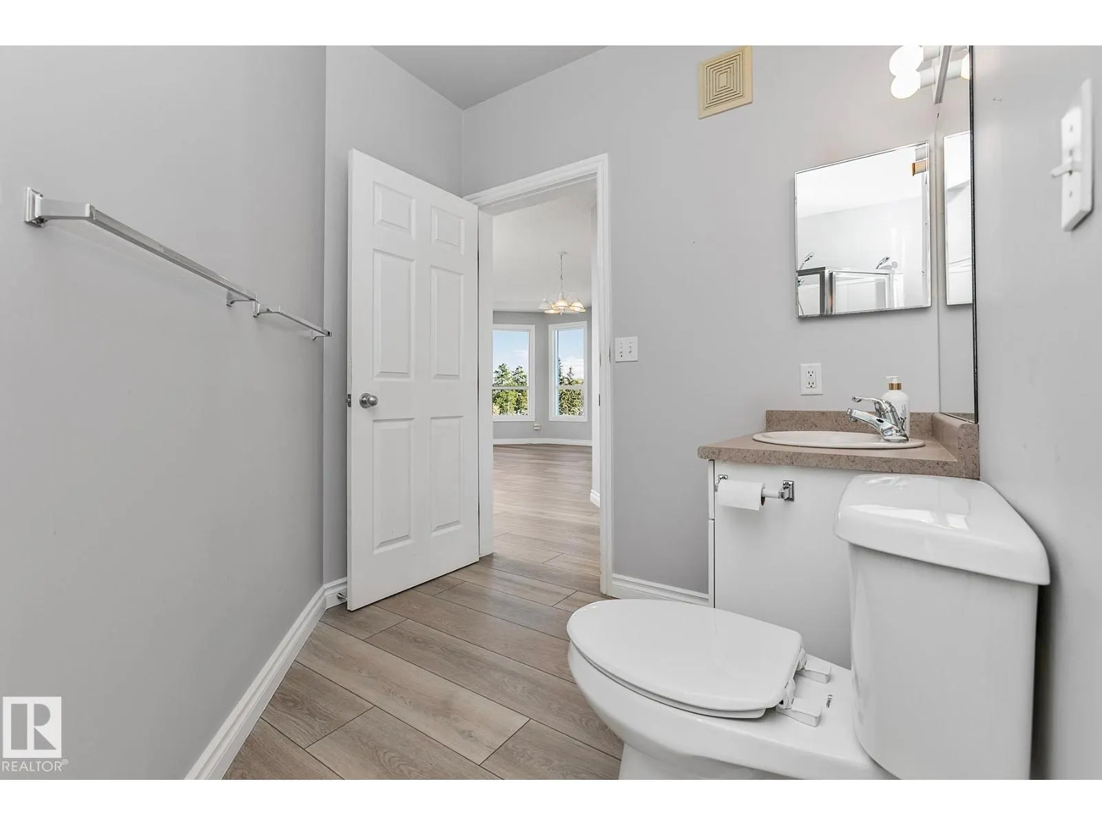 #308 9120 156 ST NW