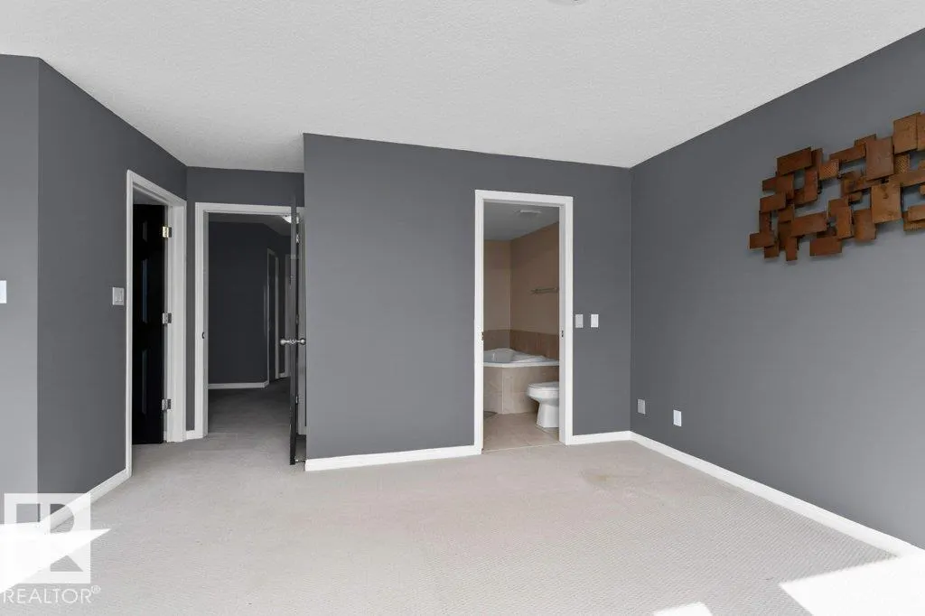 #214 10105 95 ST NW