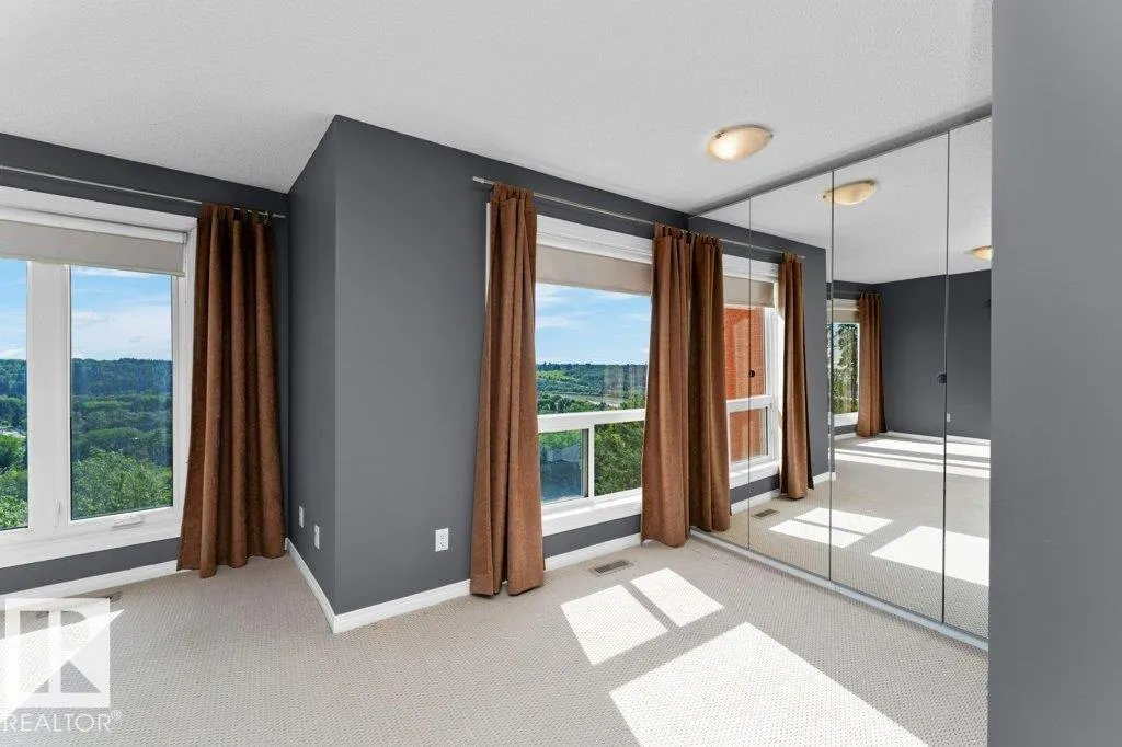 #214 10105 95 ST NW