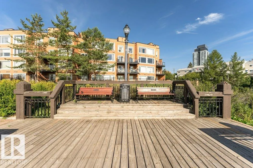 #214 10105 95 ST NW