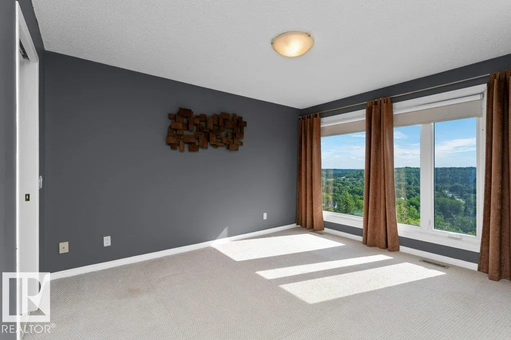#214 10105 95 ST NW