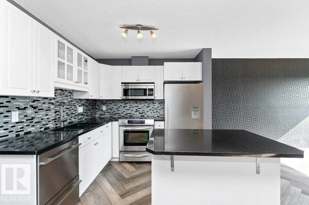 #214 10105 95 ST NW