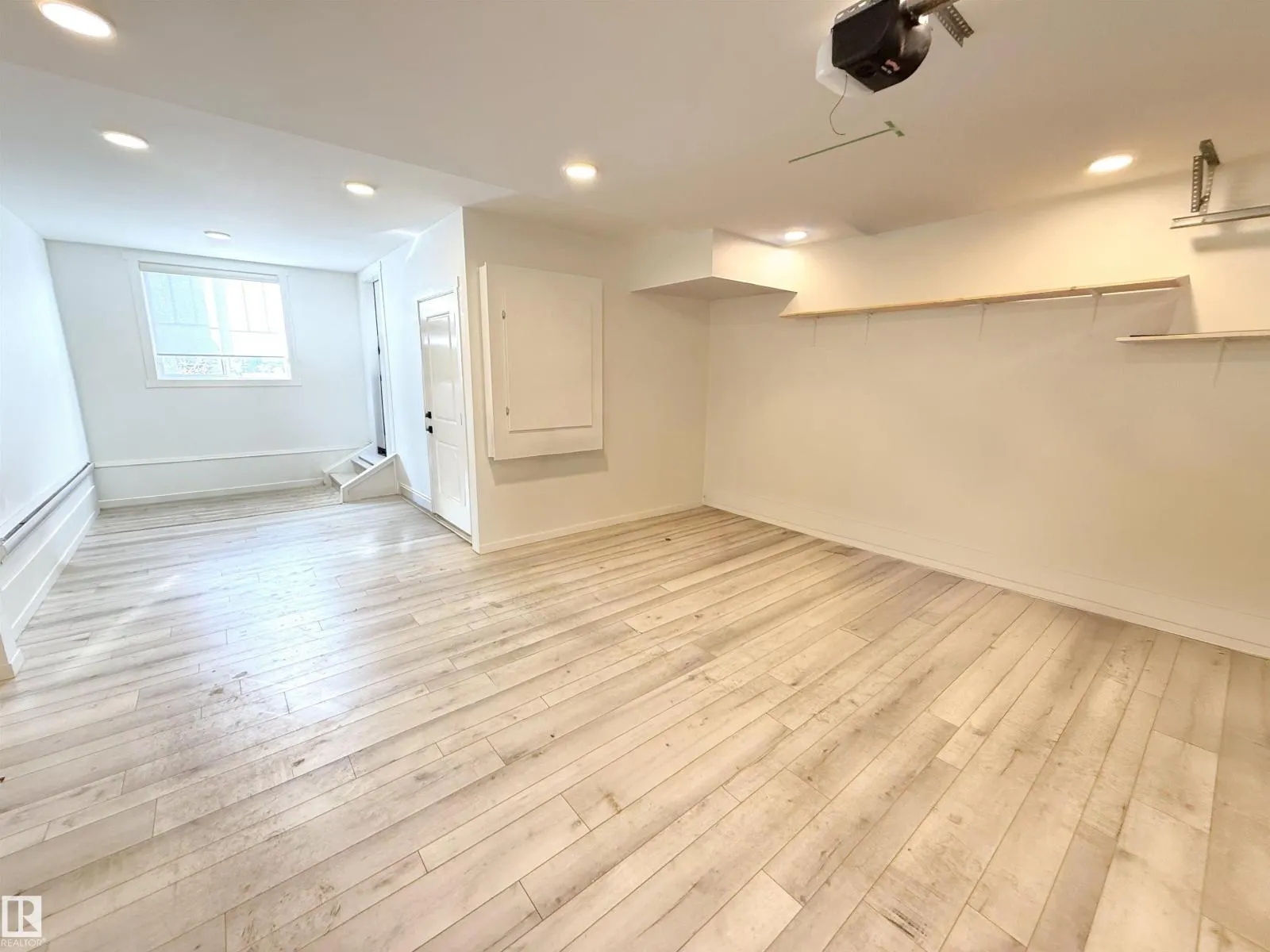 #67 50 MCLAUGHLIN DR