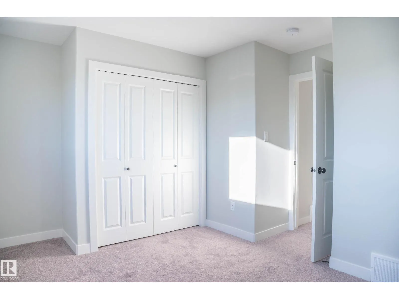 1709A Crestview WY