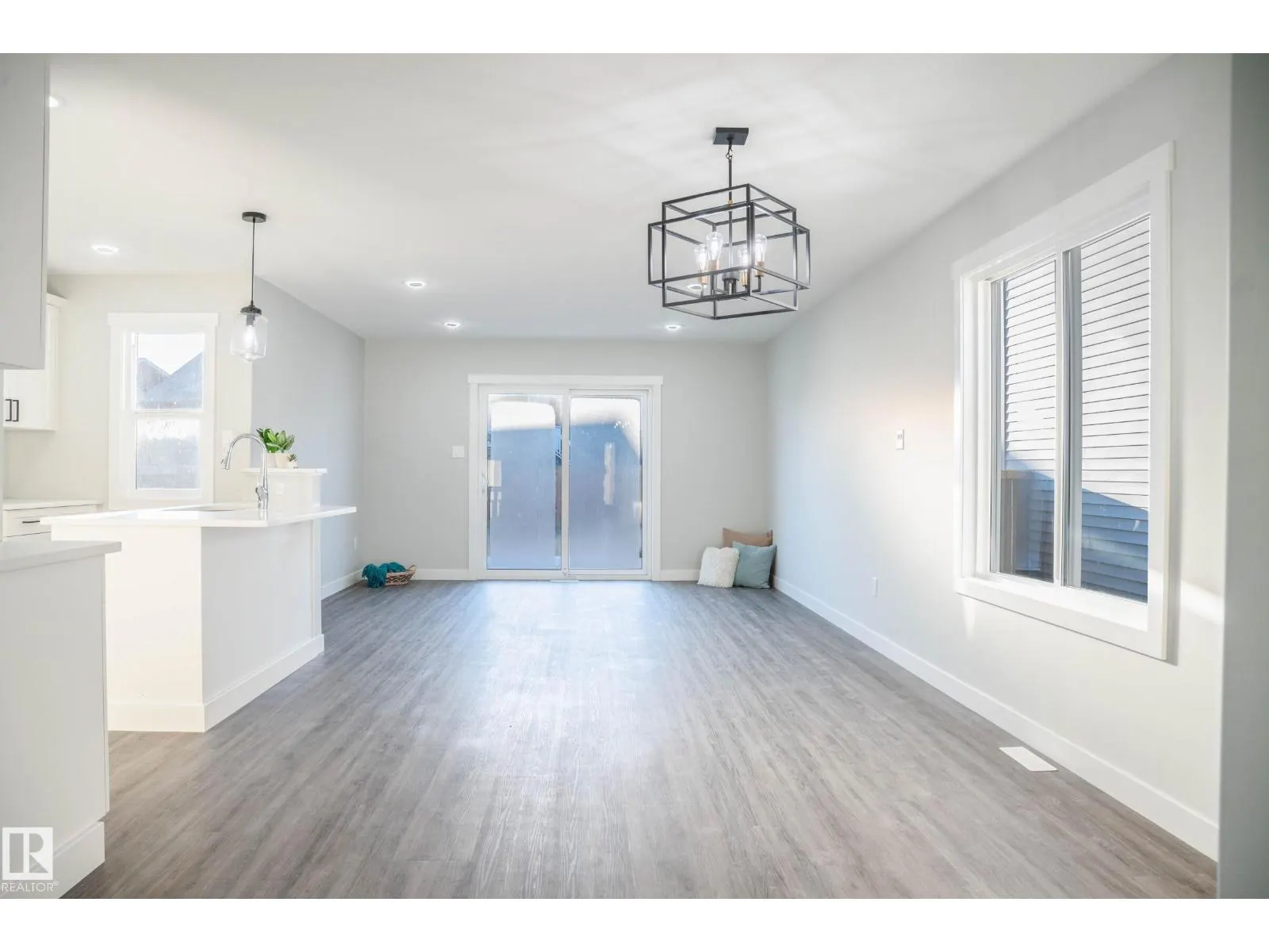1709A Crestview WY