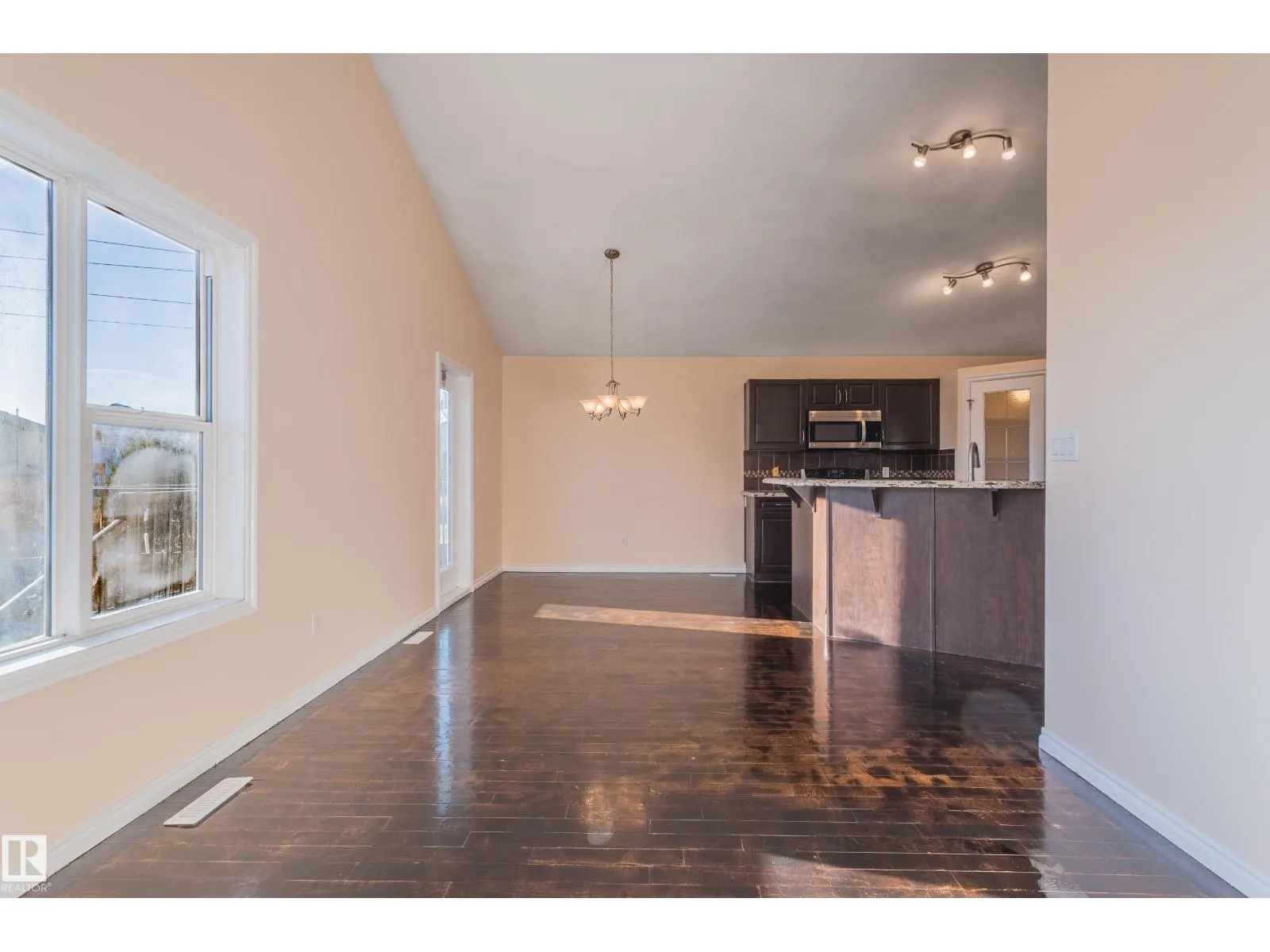 16311 55 ST NW NW