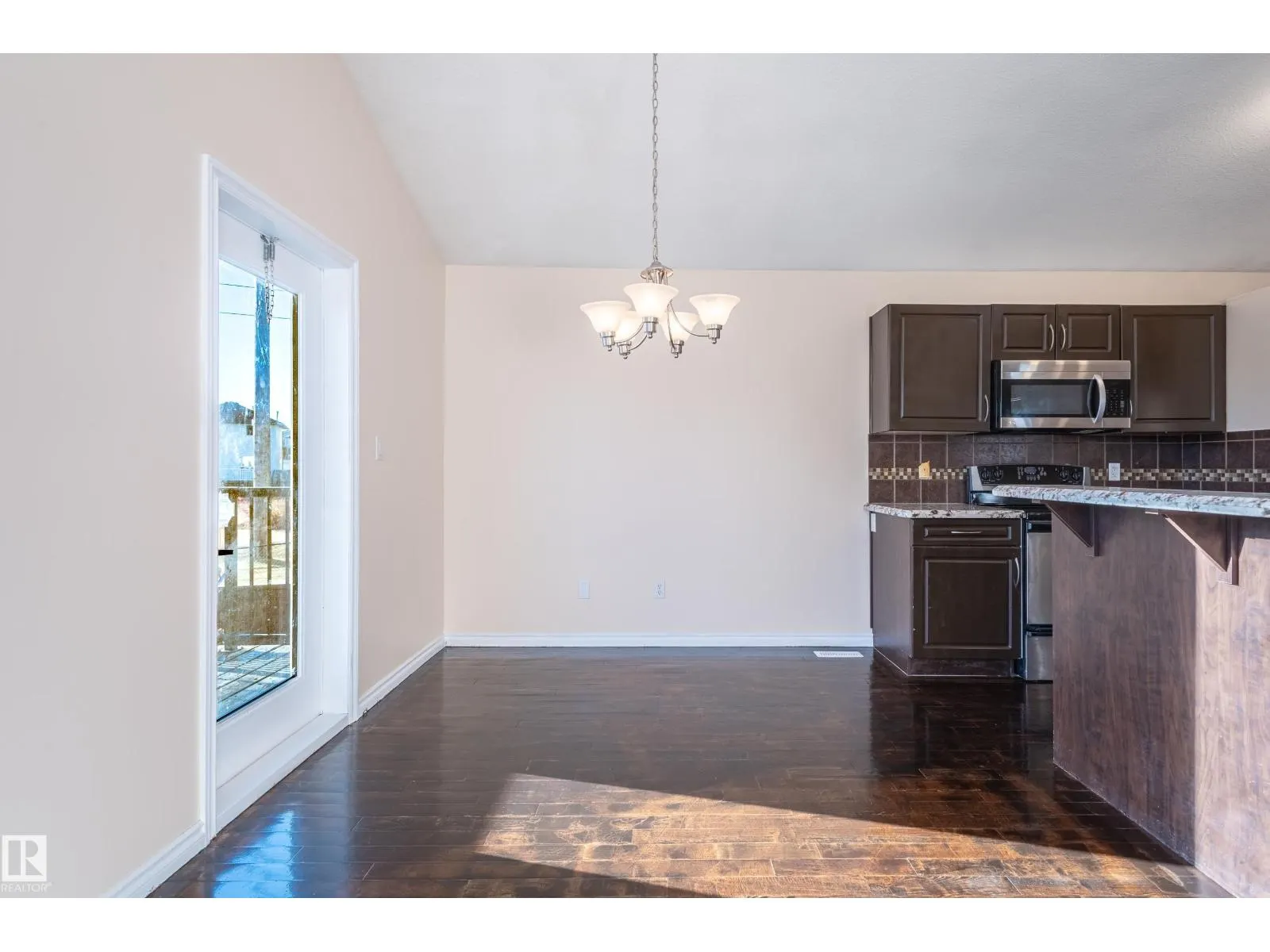 16311 55 ST NW NW
