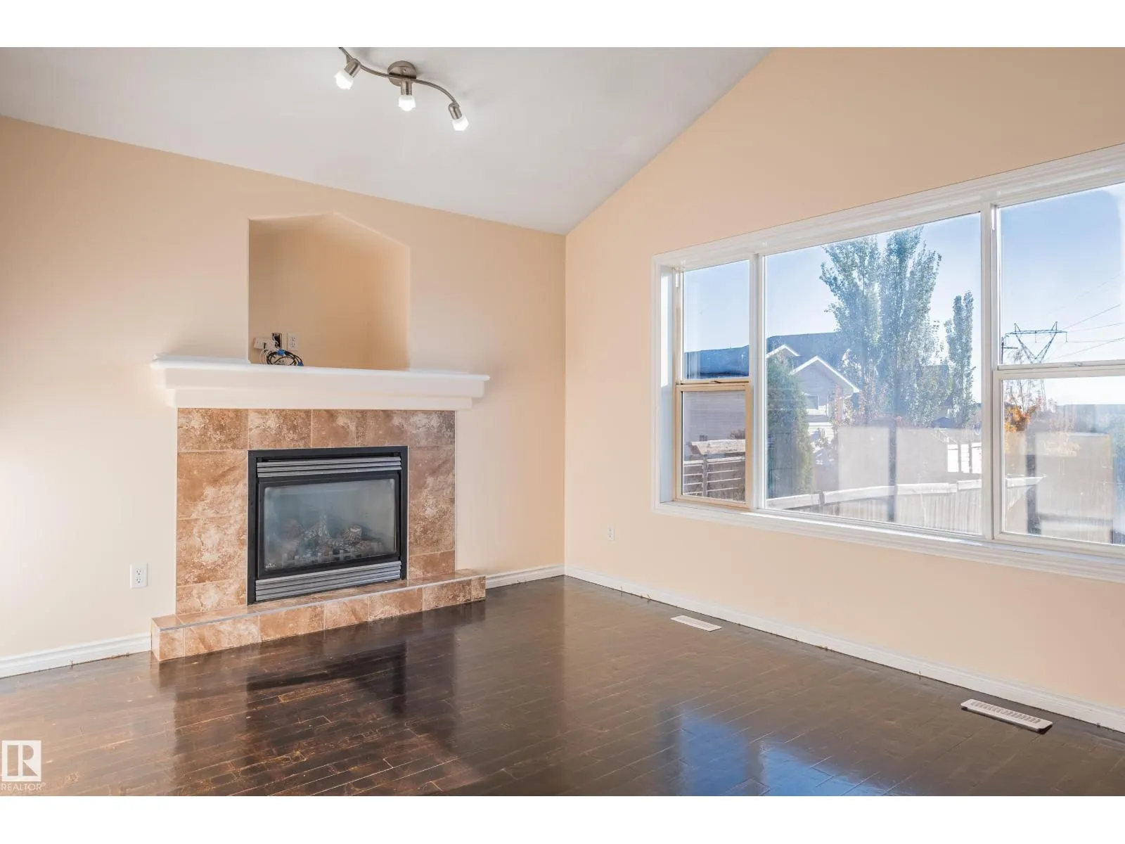 16311 55 ST NW NW