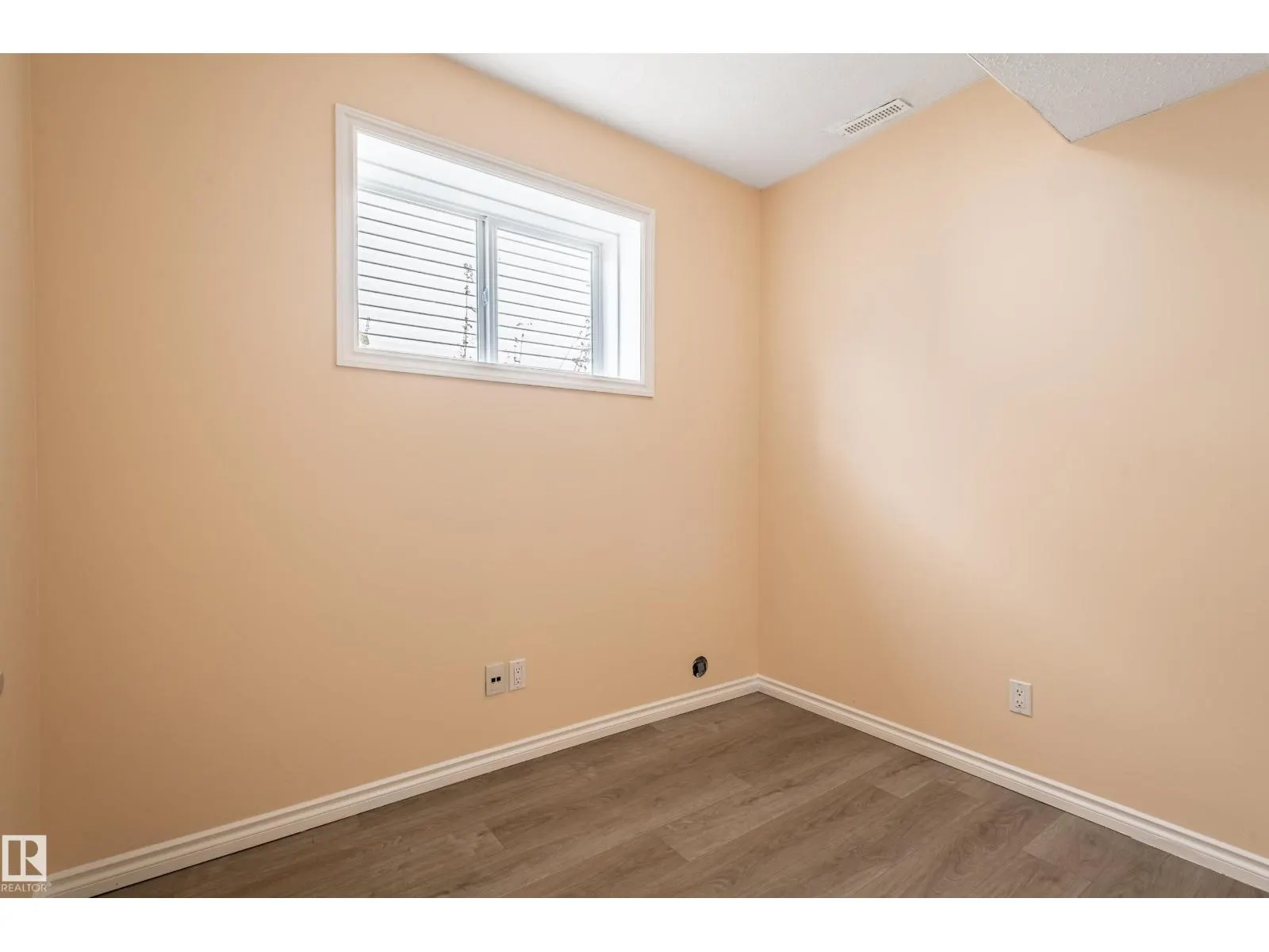16311 55 ST NW NW