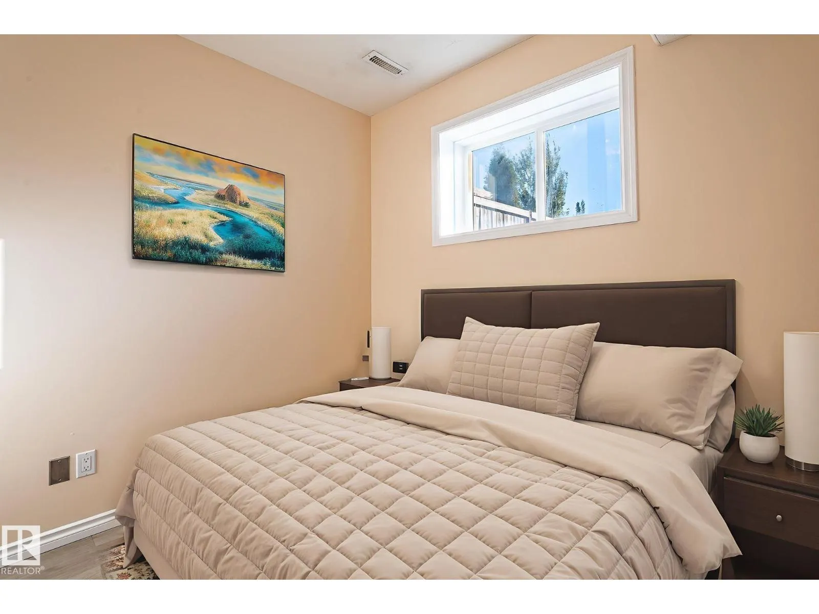16311 55 ST NW NW