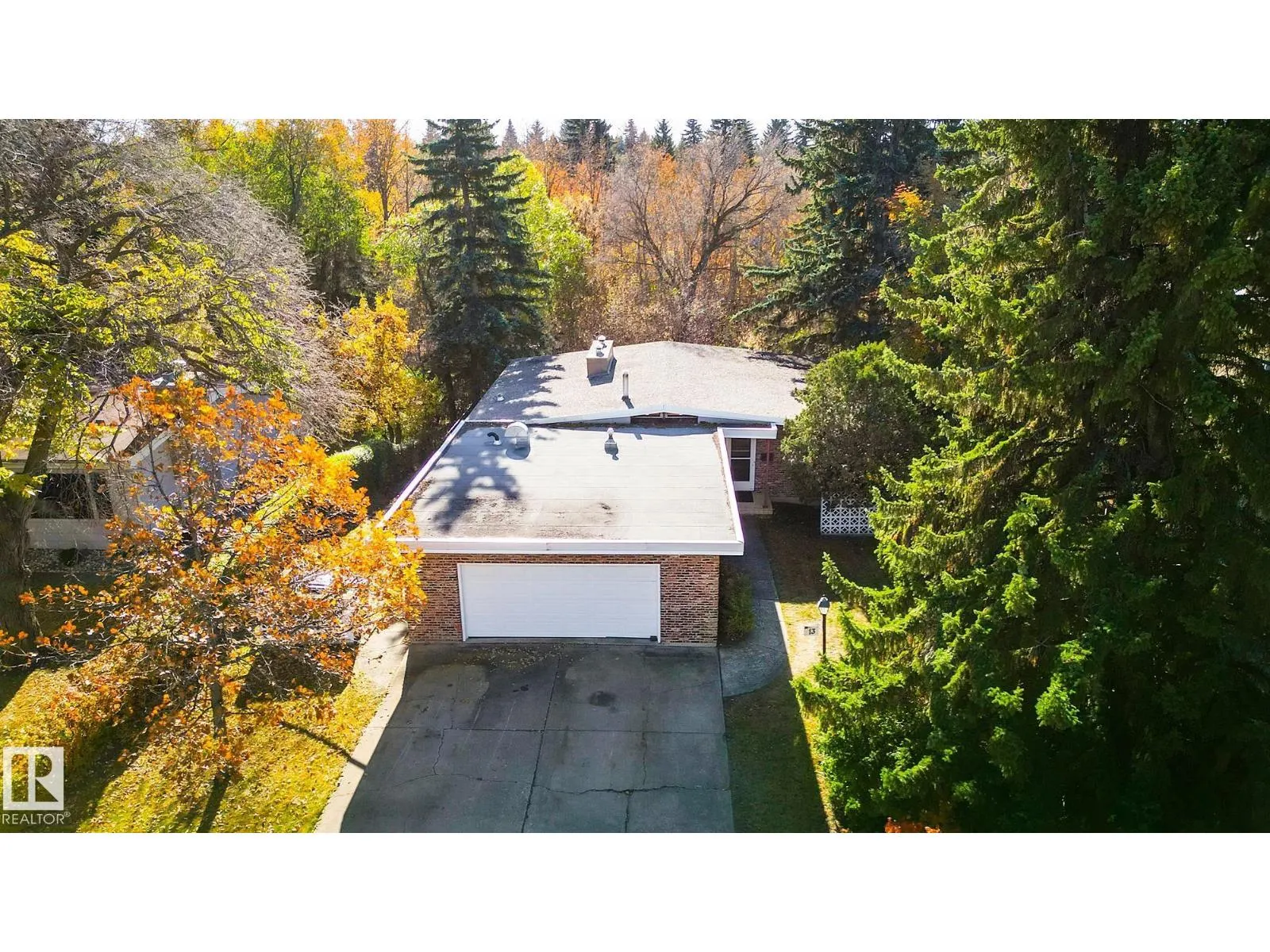 13 VALLEYVIEW CR NW