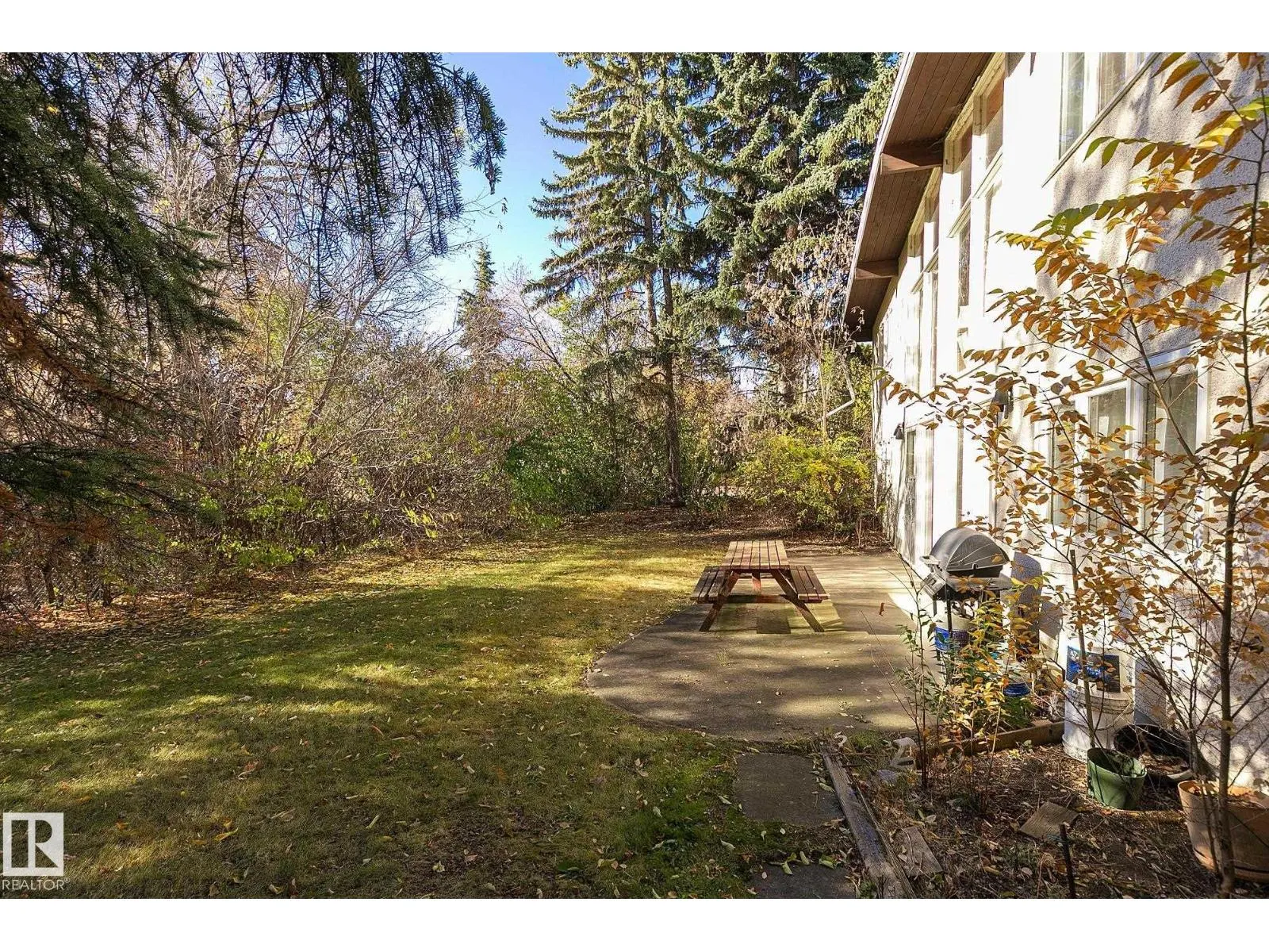 13 VALLEYVIEW CR NW