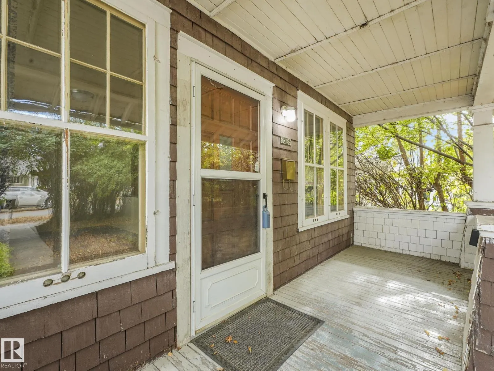 11119 62 ST NW