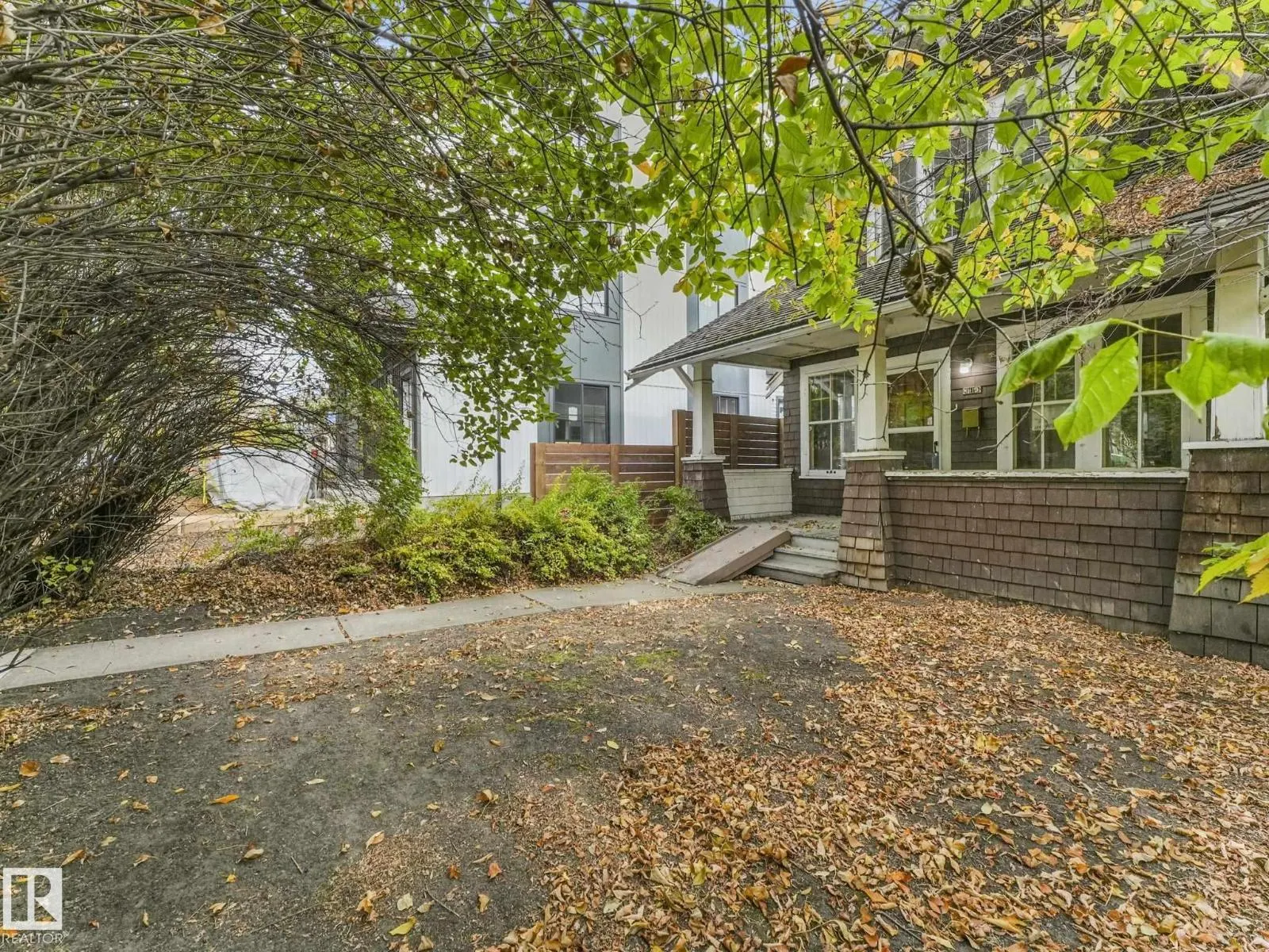 11119 62 ST NW