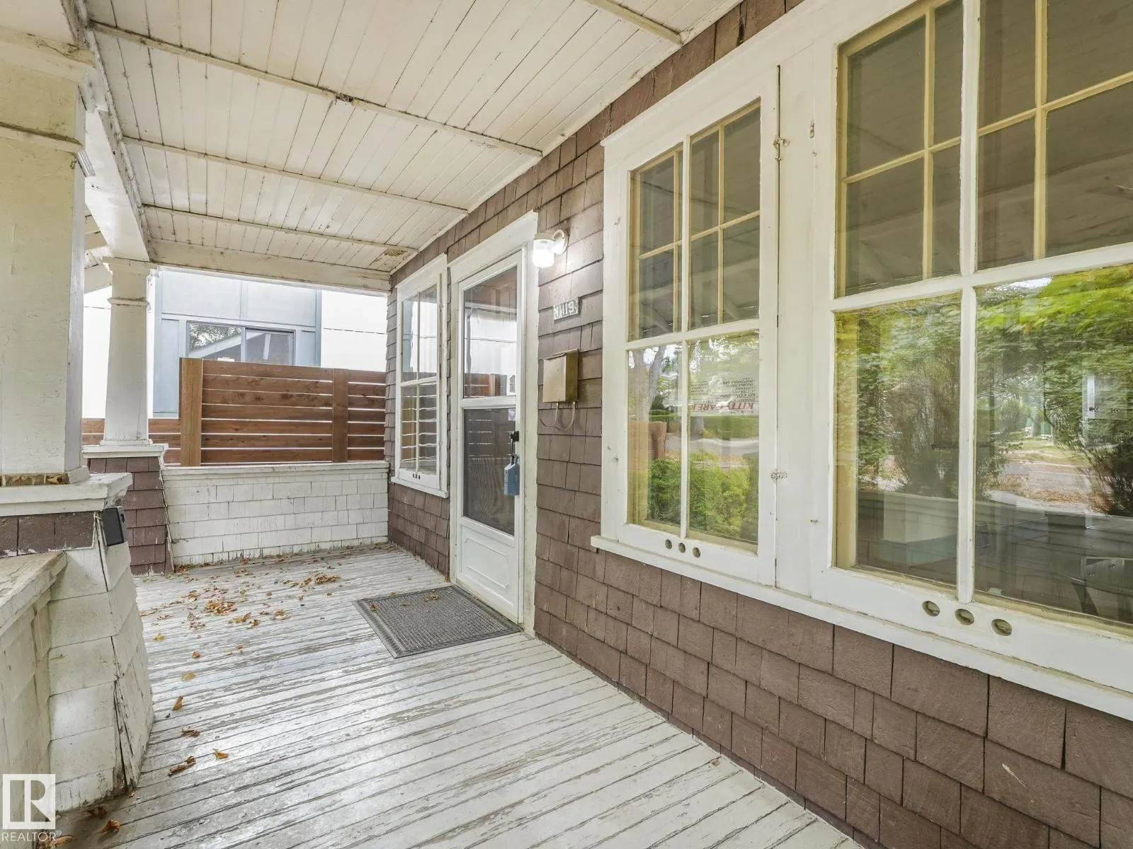 11119 62 ST NW