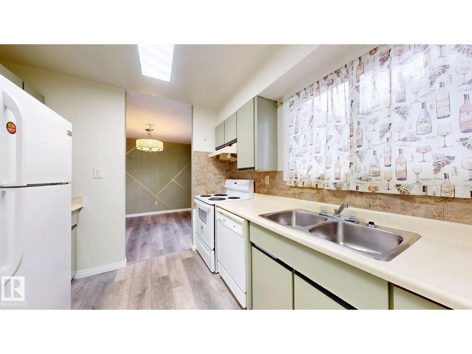 #45 4403 RIVERBEND RD NW