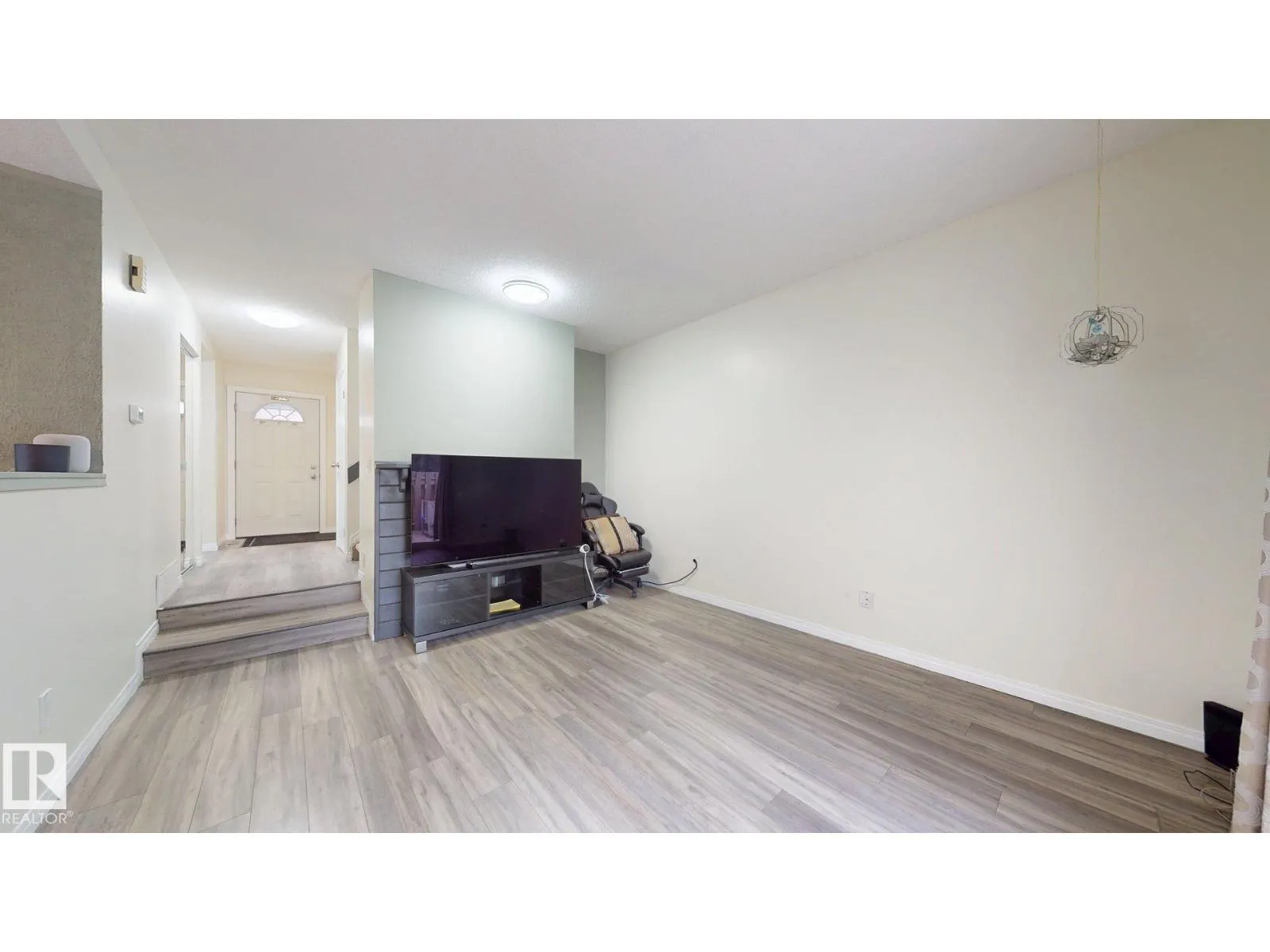#45 4403 RIVERBEND RD NW
