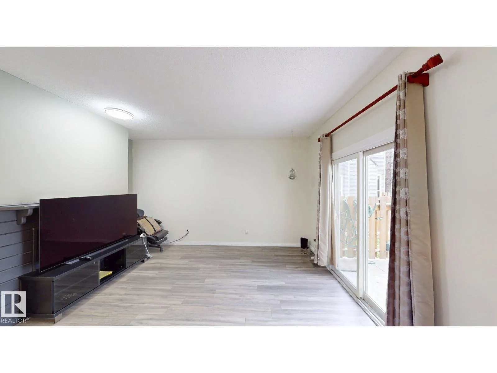 #45 4403 RIVERBEND RD NW