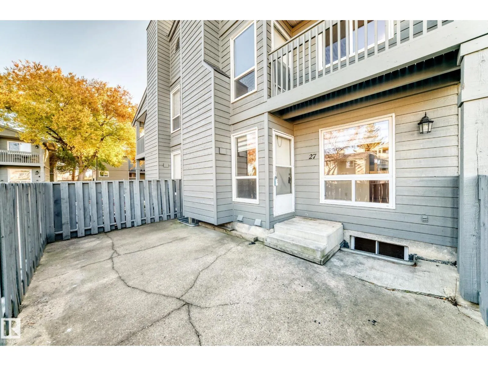 #27 4610 17 AV NW