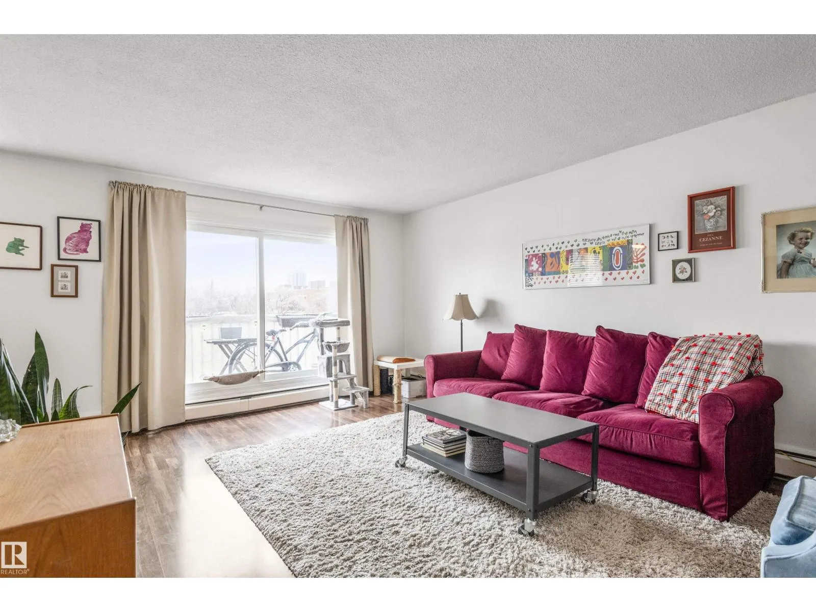 #402 10725 111 ST NW