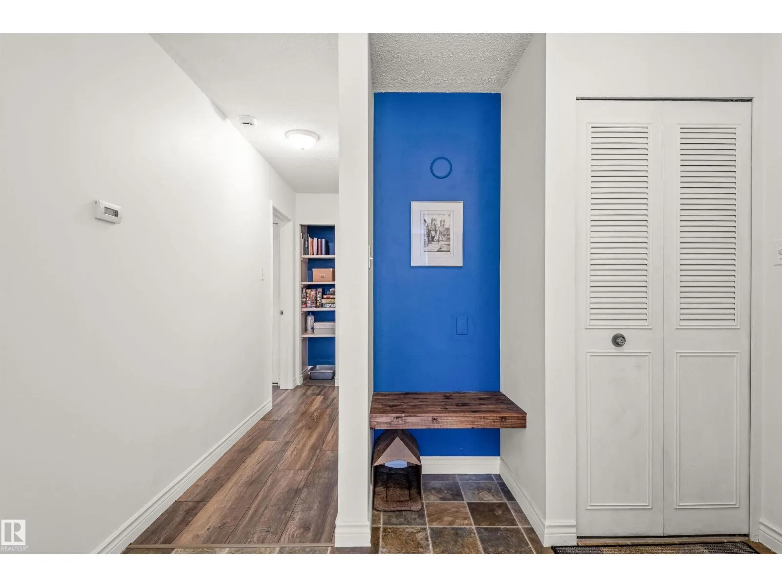 #402 10725 111 ST NW