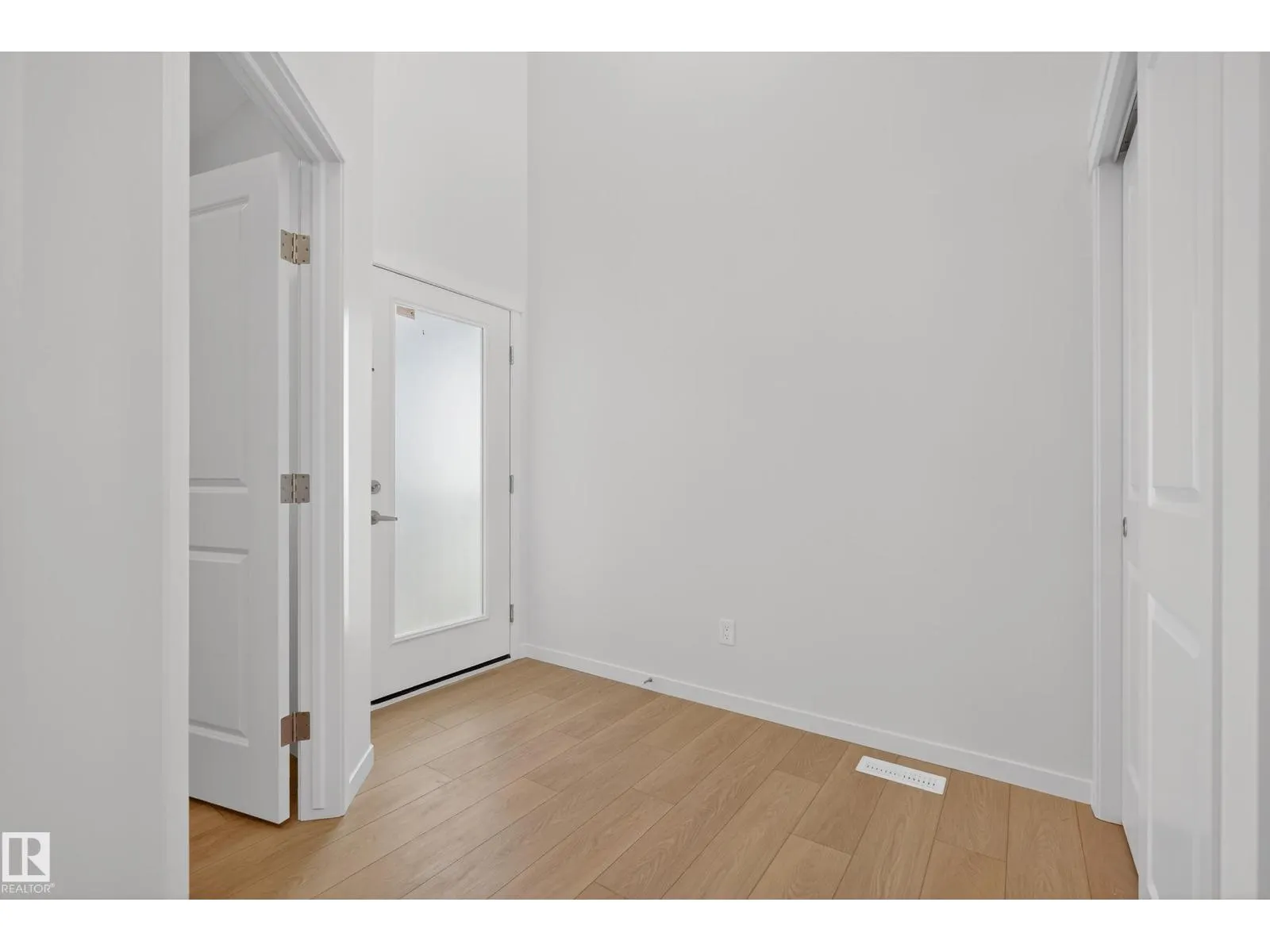 2153 194A ST NW