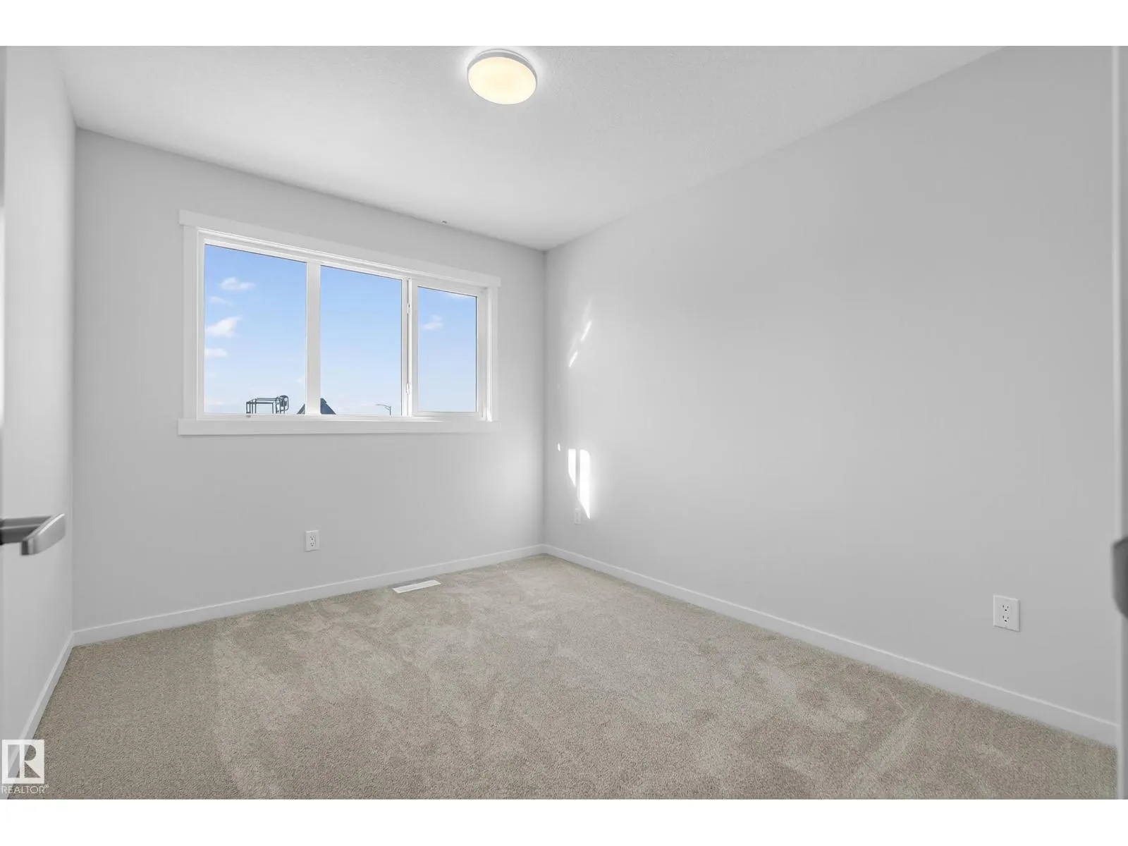 2153 194A ST NW