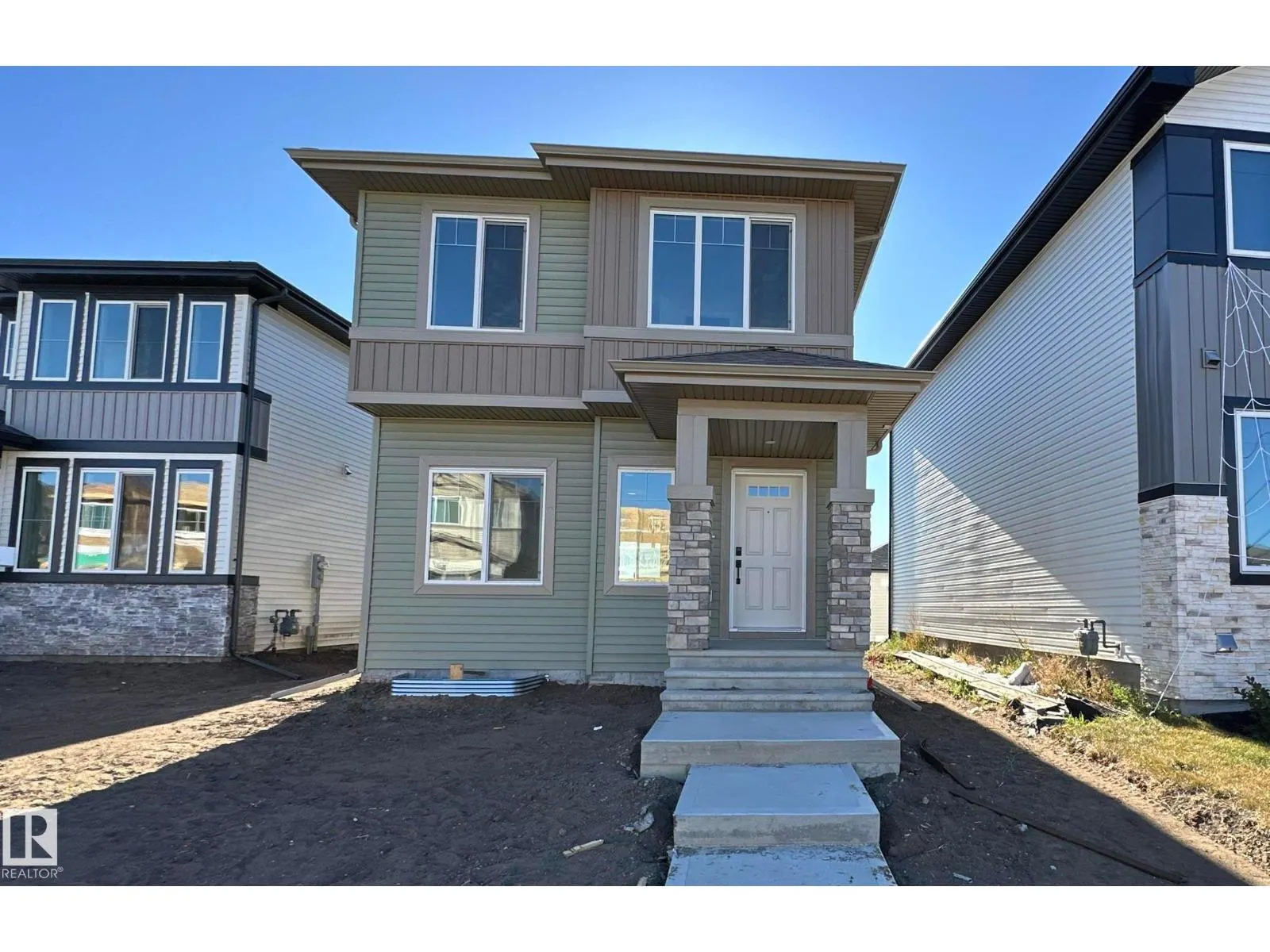 21 FICUS WY