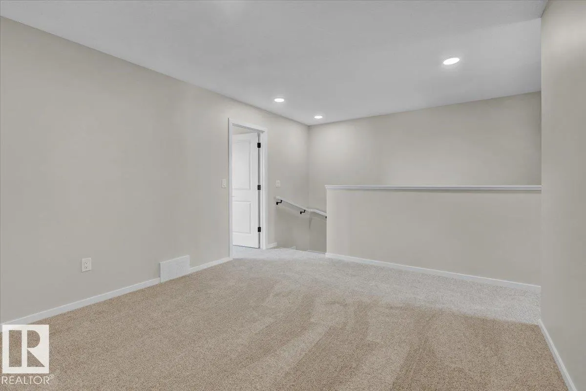21 FICUS WY