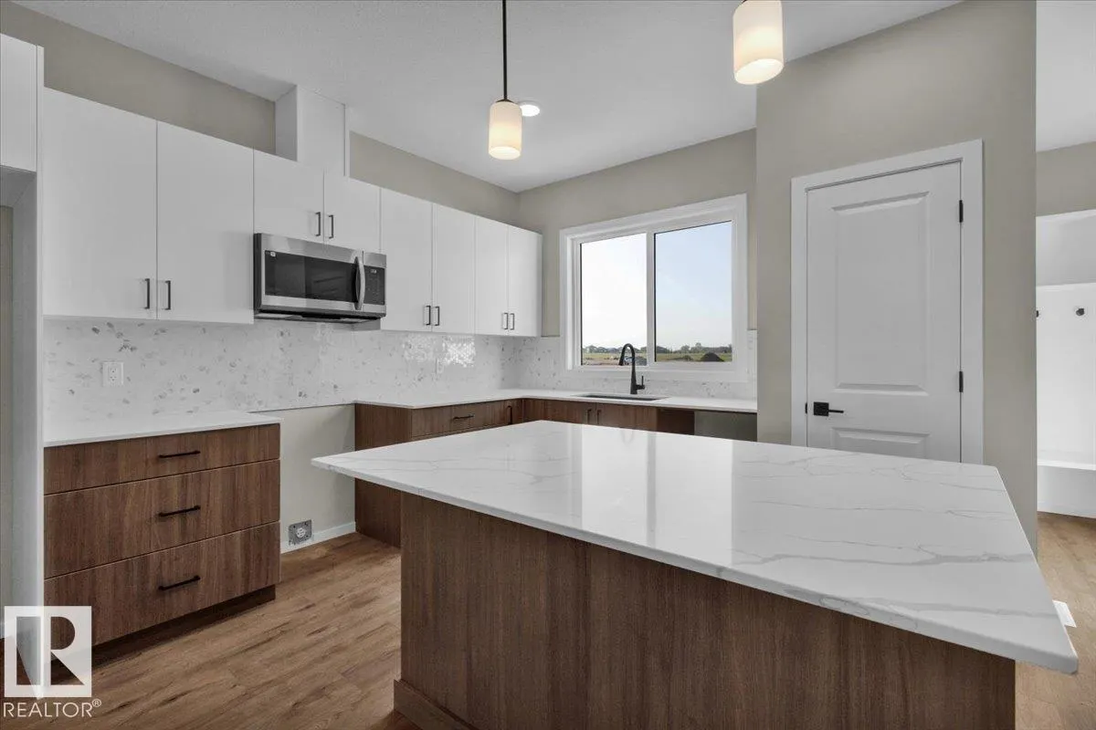 21 FICUS WY