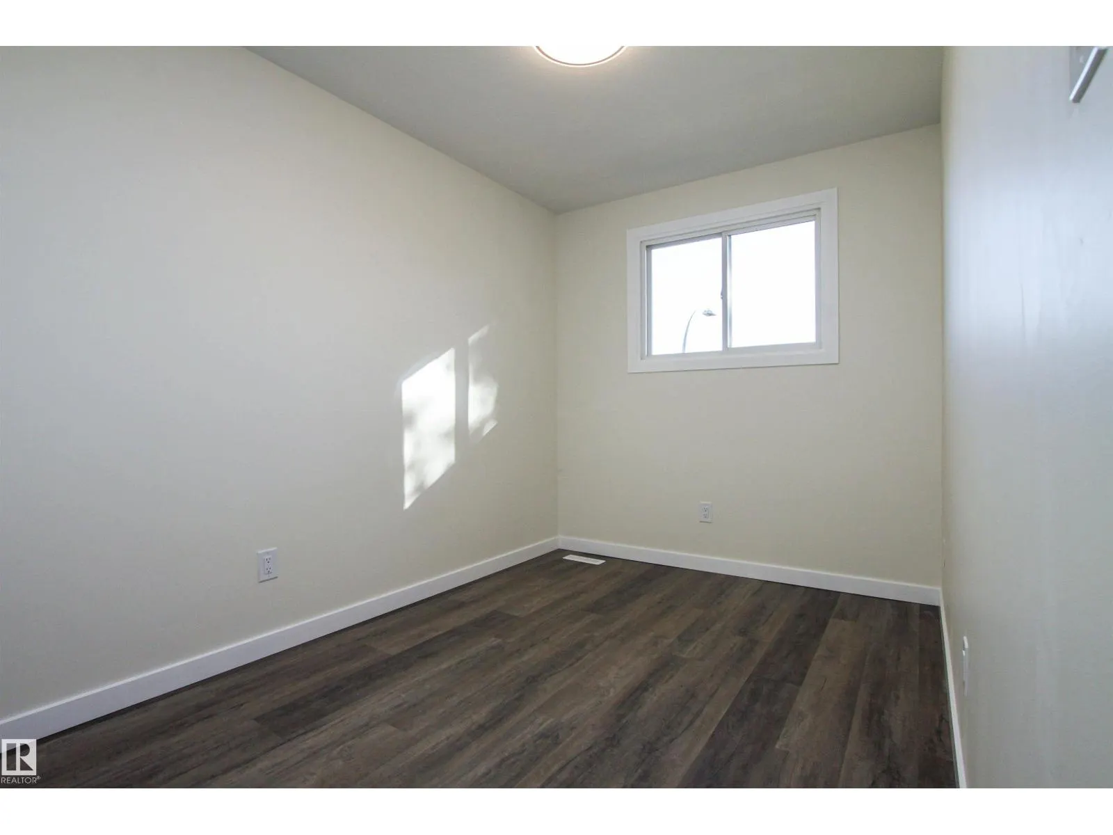 6420 180 ST NW