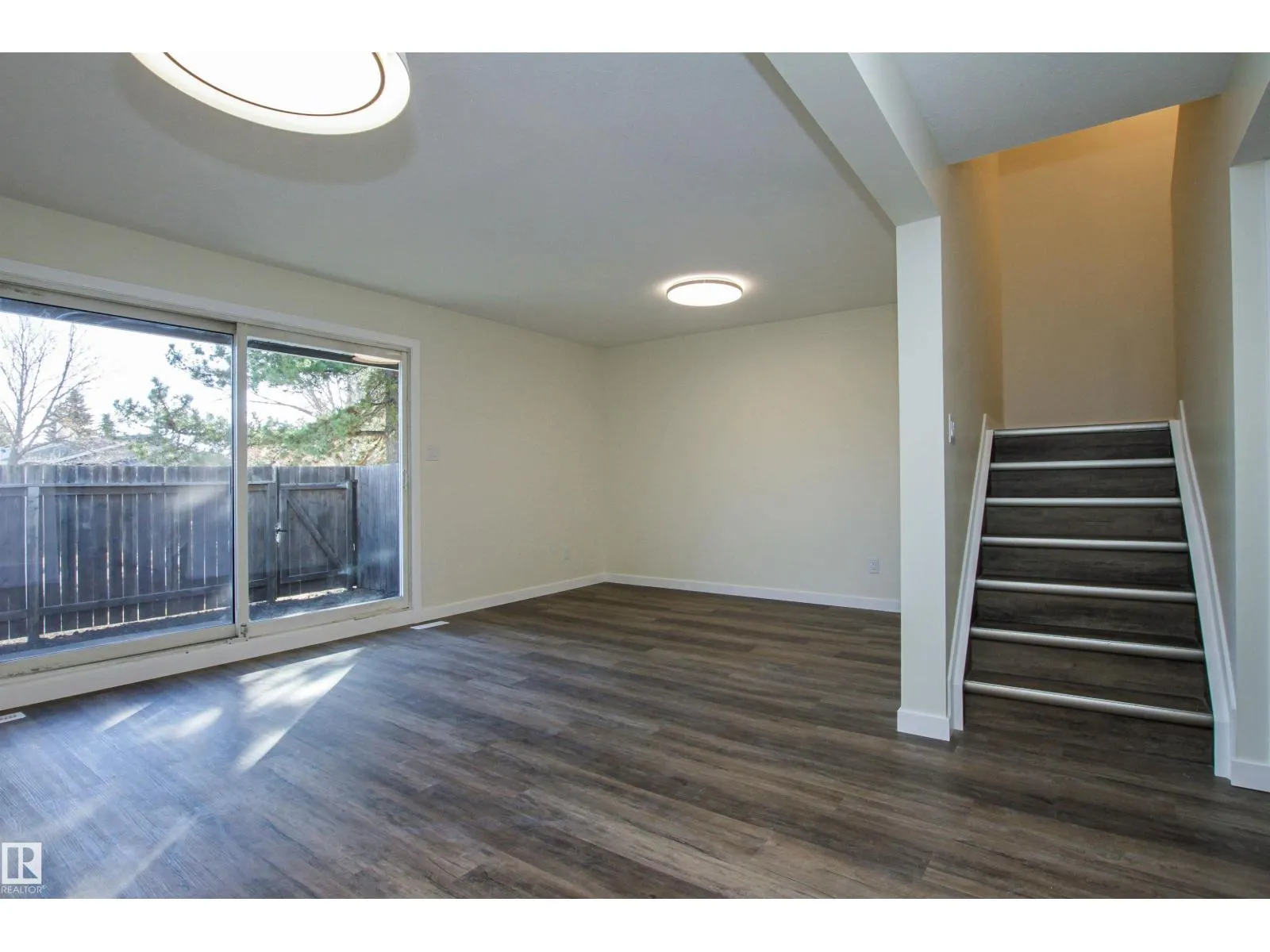 6420 180 ST NW