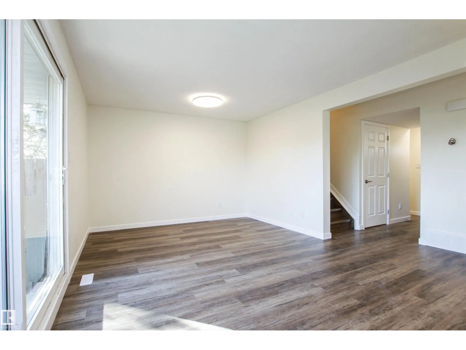 6420 180 ST NW
