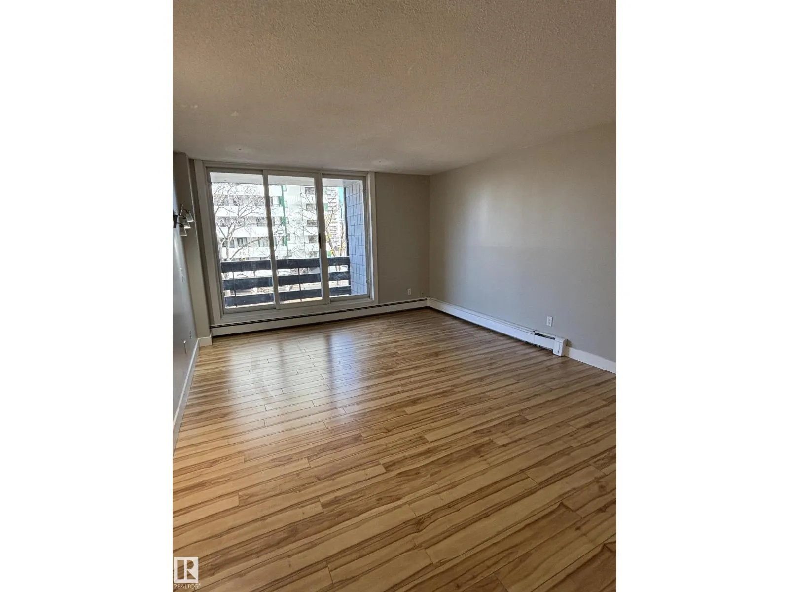 #306 10160 116 ST NW NW