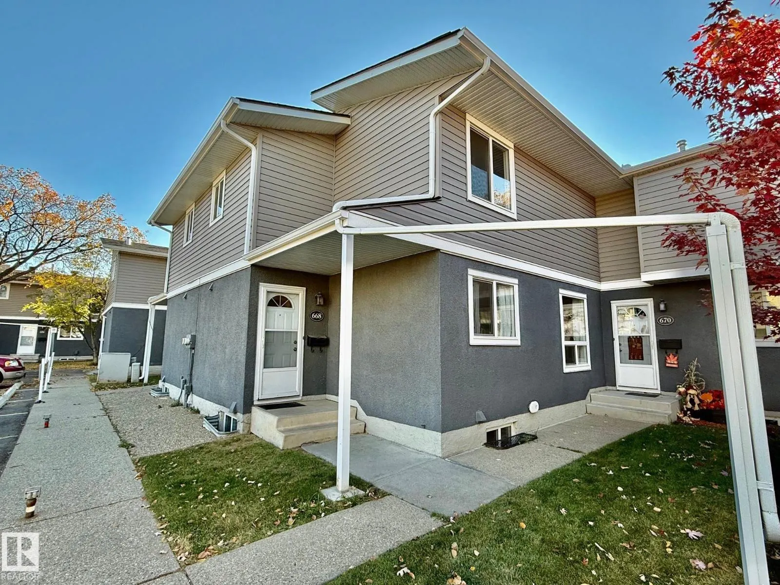 668 LAKEWOOD RD N NW