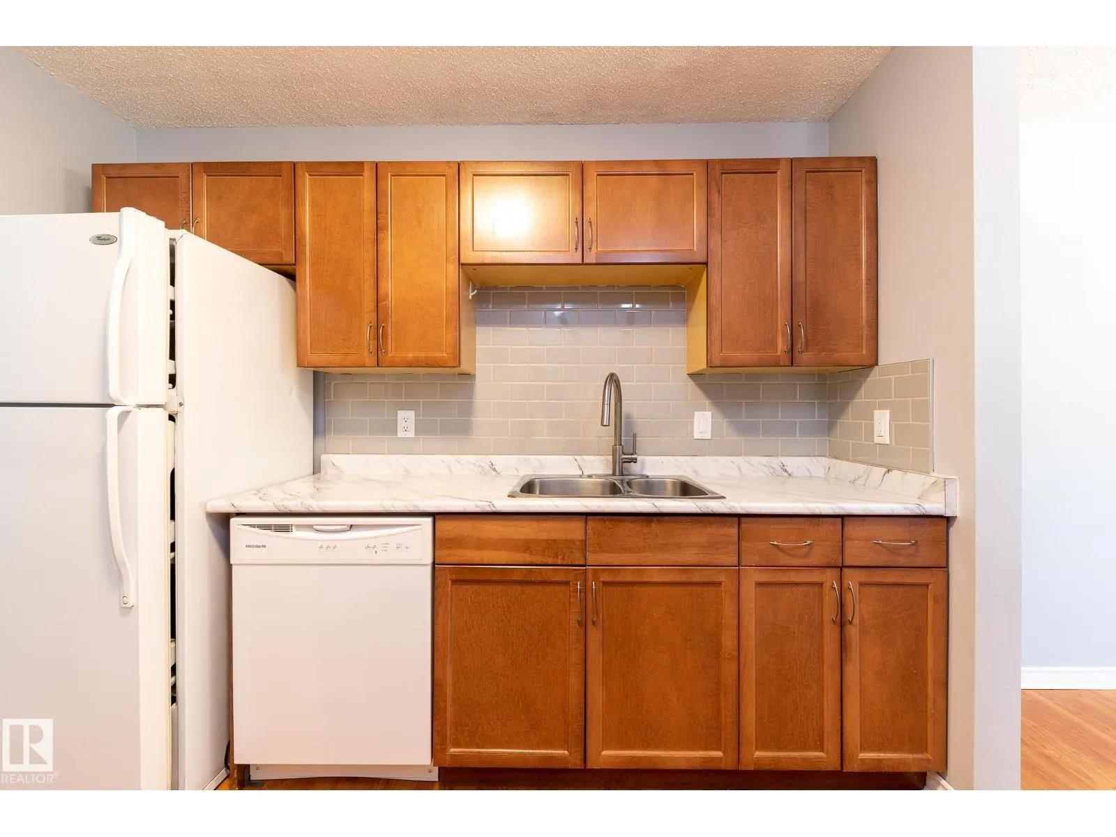 #67 1503 MILL WOODS RD NW