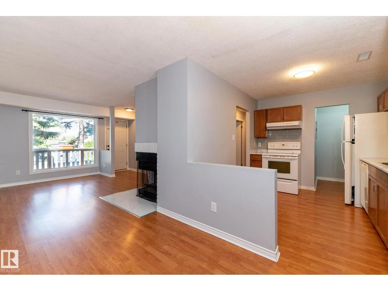 #67 1503 MILL WOODS RD NW