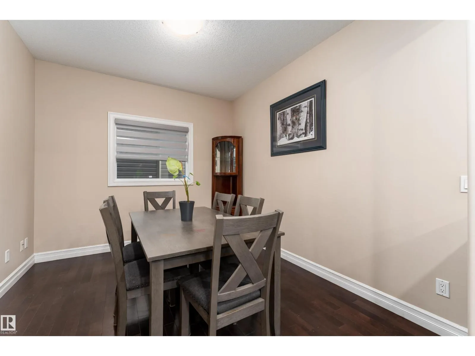 11535 16 AV SW