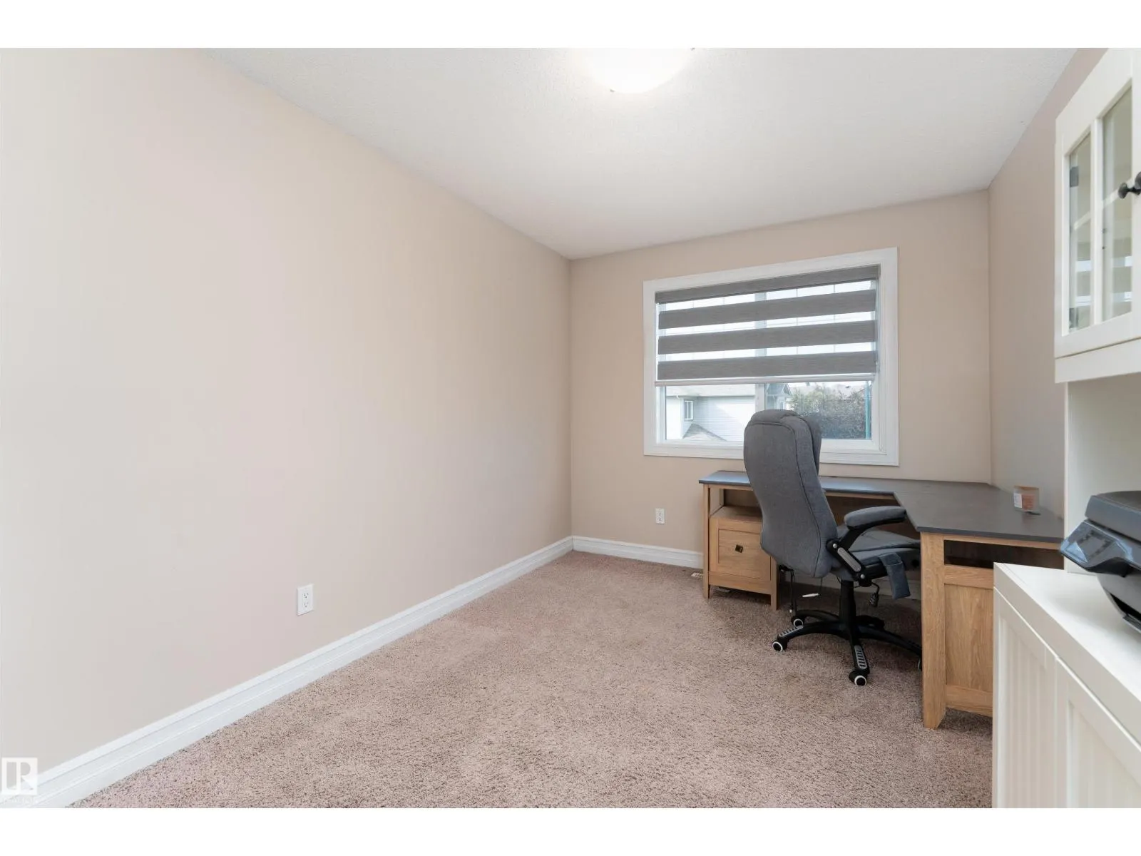11535 16 AV SW