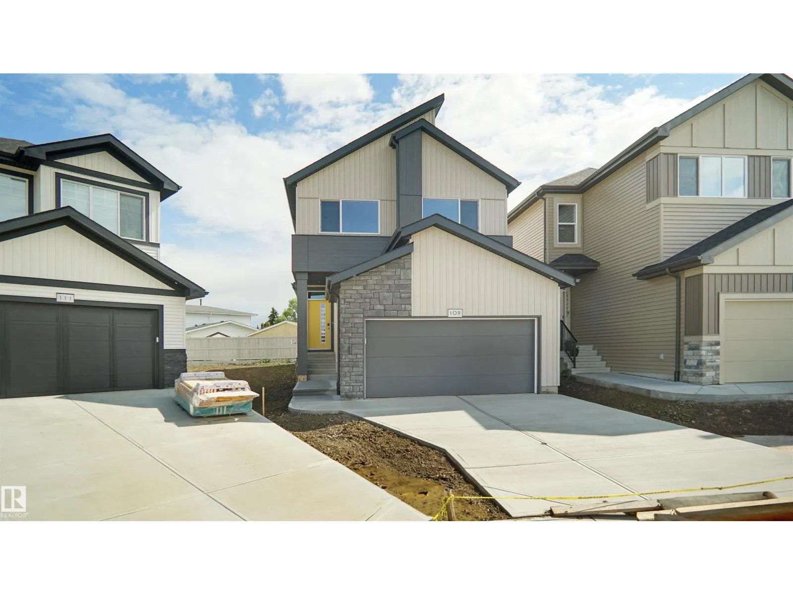 109 ELSINORE PL NW
