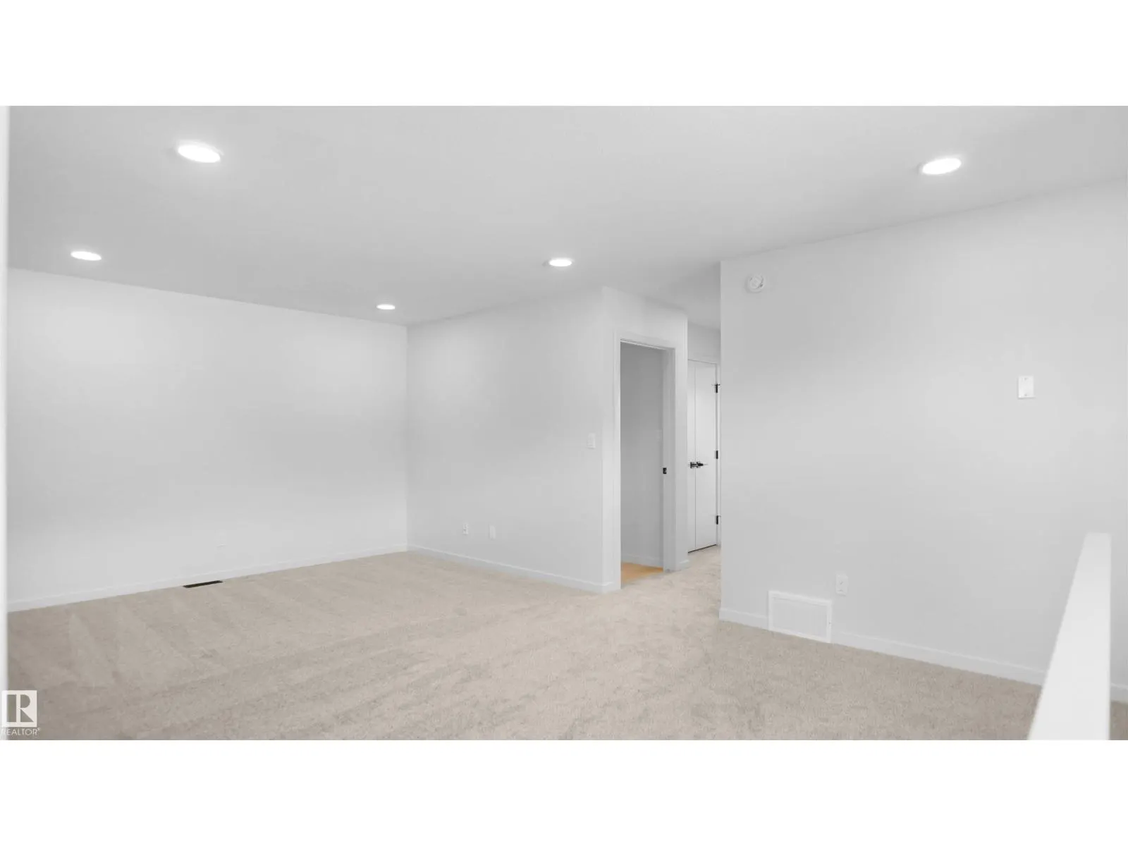 109 ELSINORE PL NW