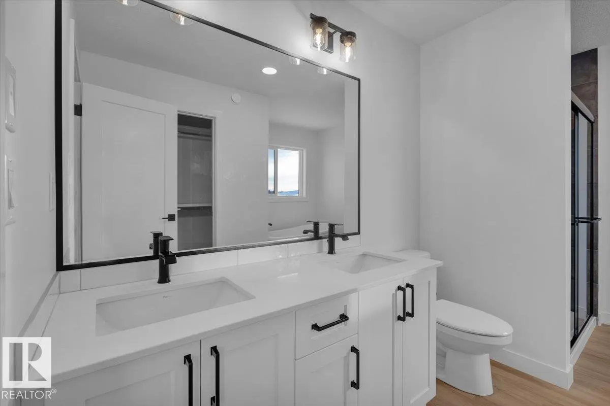 219 RAVINE DR