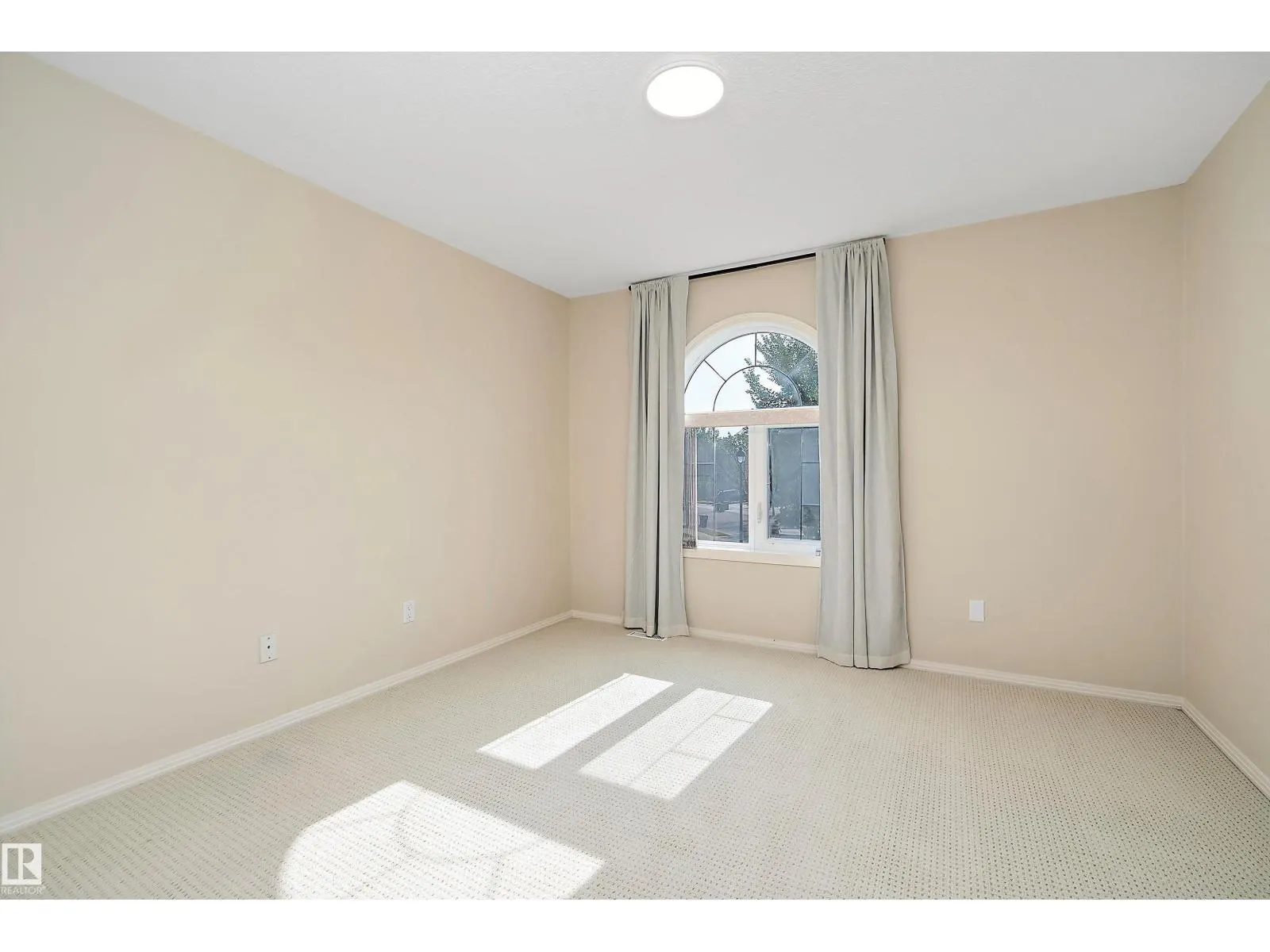 995 HOLLINGSWORTH BEND BN NW