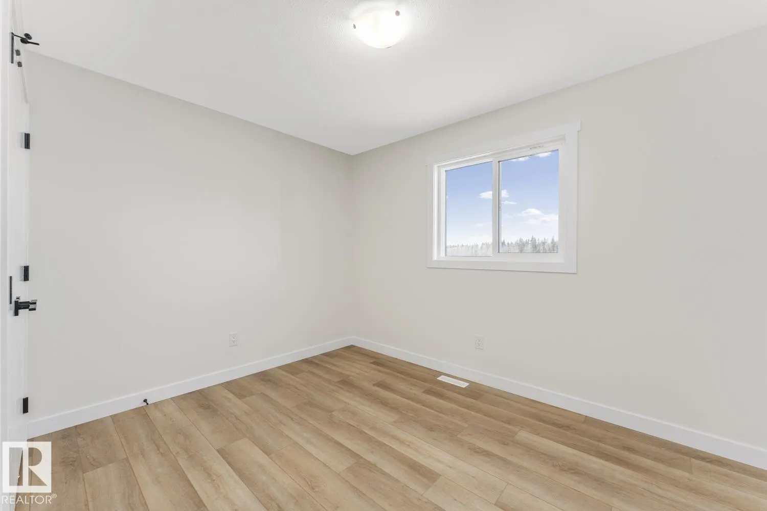 327 Fundy WY