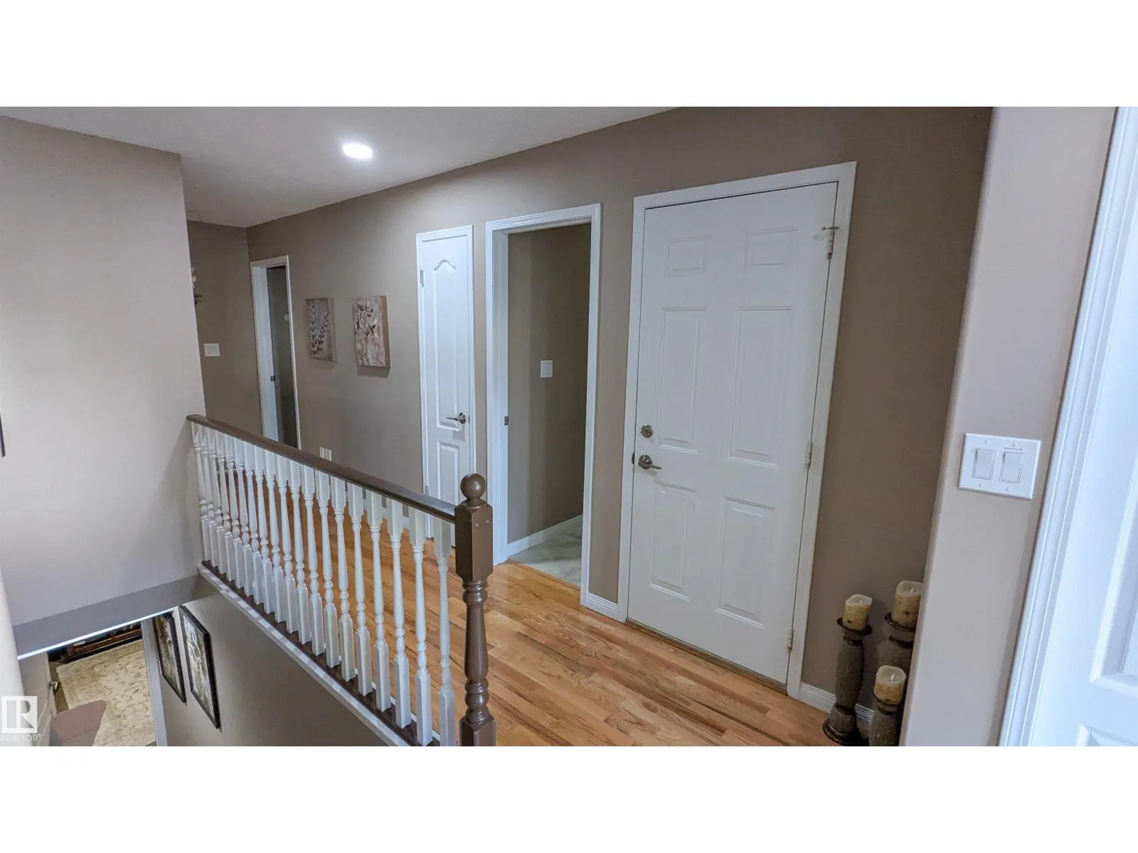 959 YOUVILLE DR W NW
