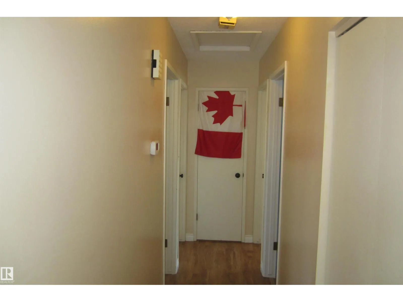 119 Willow DR