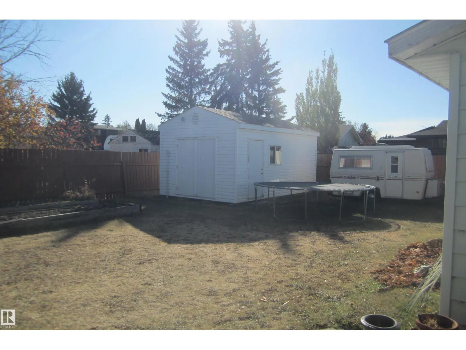 119 Willow DR